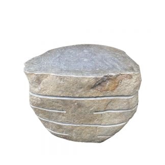 stone-stool-carving