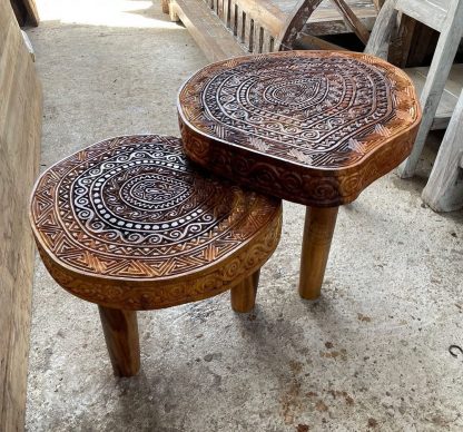carving side table